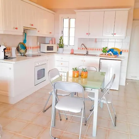 Lovely In Tenerife South Appartement